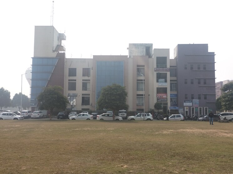 Exterior View, sushant golf city Commercial Office Space 422 Sq.Ft. In Sushant Golf City Lucknow 6357271