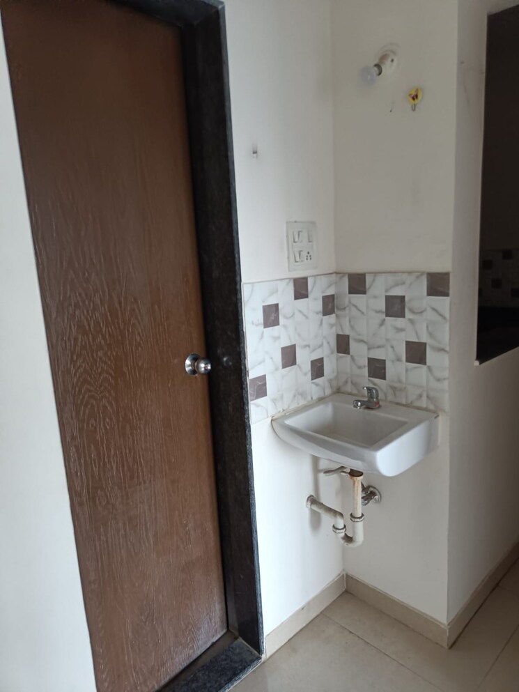 Bathroom, green-hive 2 Bedroom 645 Sq.Ft. Apartment In Fursungi Pune 6360833