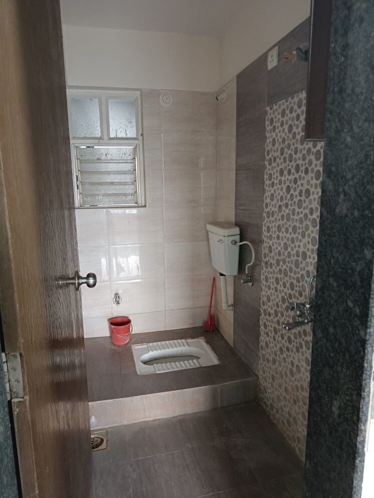 Bathroom, green-hive 2 Bedroom 645 Sq.Ft. Apartment In Fursungi Pune 6360833