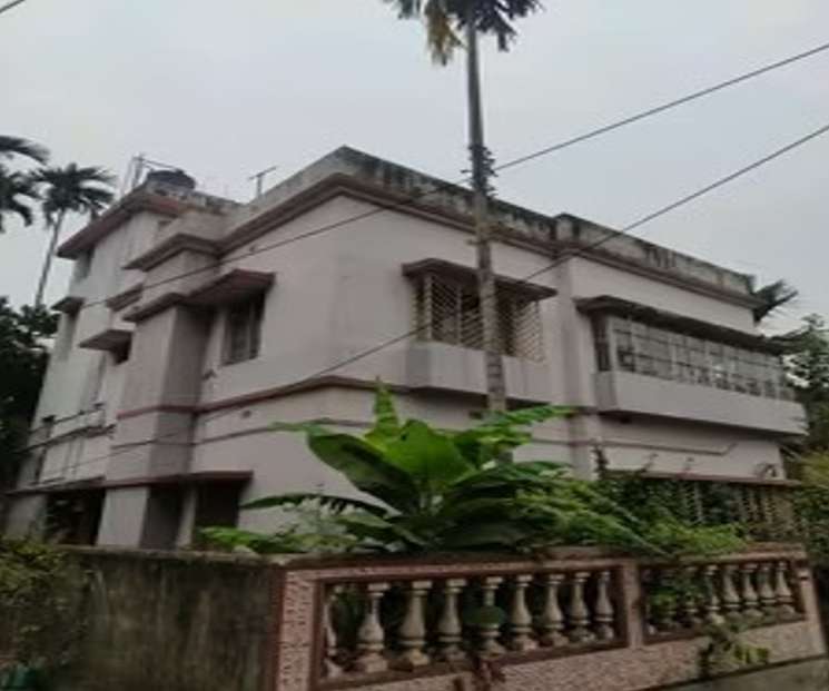 5 Bedroom 900 Sq.Ft. Independent House in College Street Kolkata