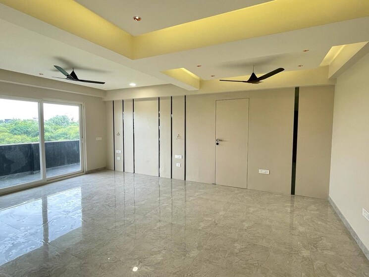 Room, sector 23 4 Bedroom 502 Sq.Yd. Builder Floor In Sector 23 Gurgaon 6361362