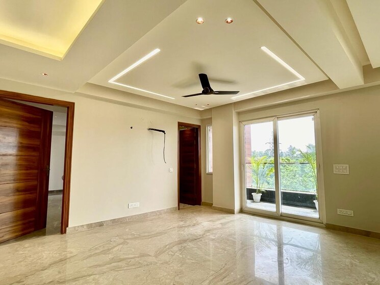 Room, sector 23 4 Bedroom 502 Sq.Yd. Builder Floor In Sector 23 Gurgaon 6361362