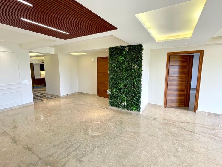 Room, sector 23 4 Bedroom 502 Sq.Yd. Builder Floor In Sector 23 Gurgaon 6361362