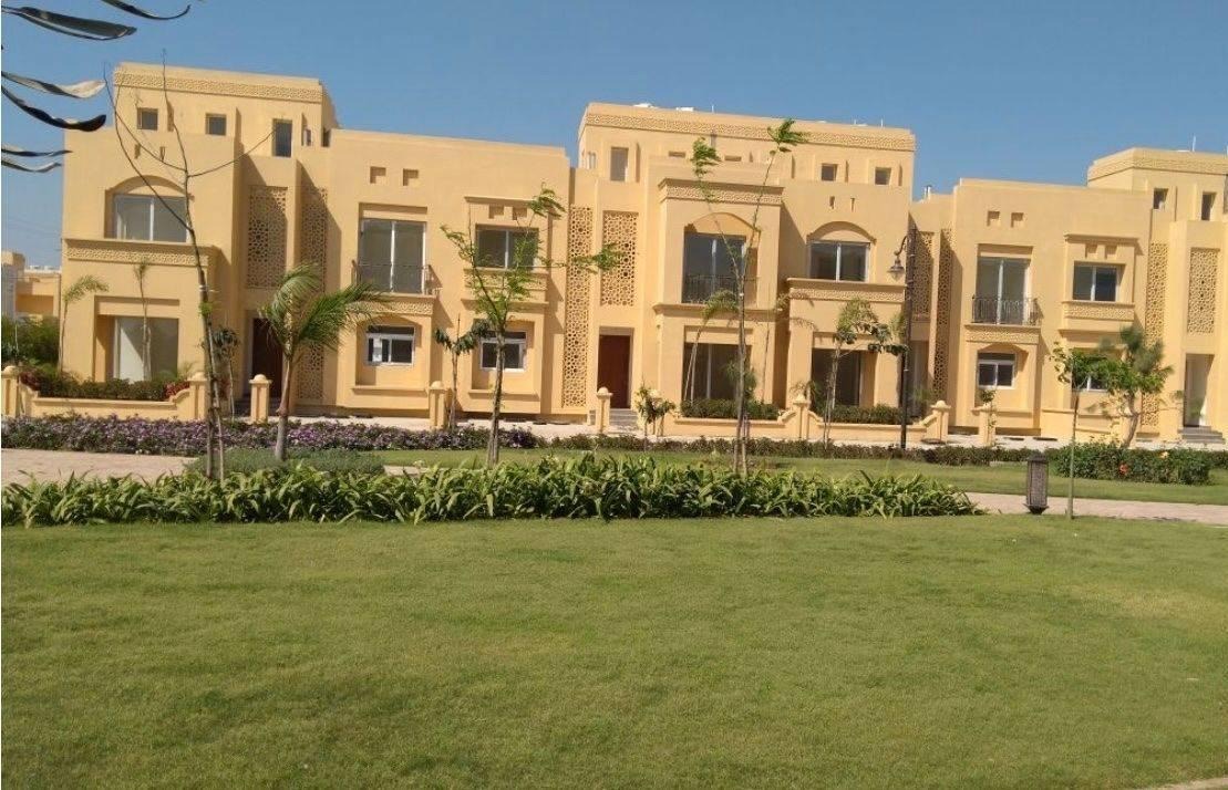 Resale 2 Bedroom 1333 Sq.Ft. Villa in Shalimar Garden Bay Apartment