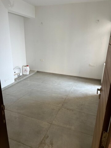 Room in 3.5 BHK Apartment at ACE Parkway, Sector 150 – for Sale