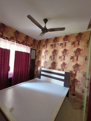 Room in  Pg at Mg Road – for Rent
