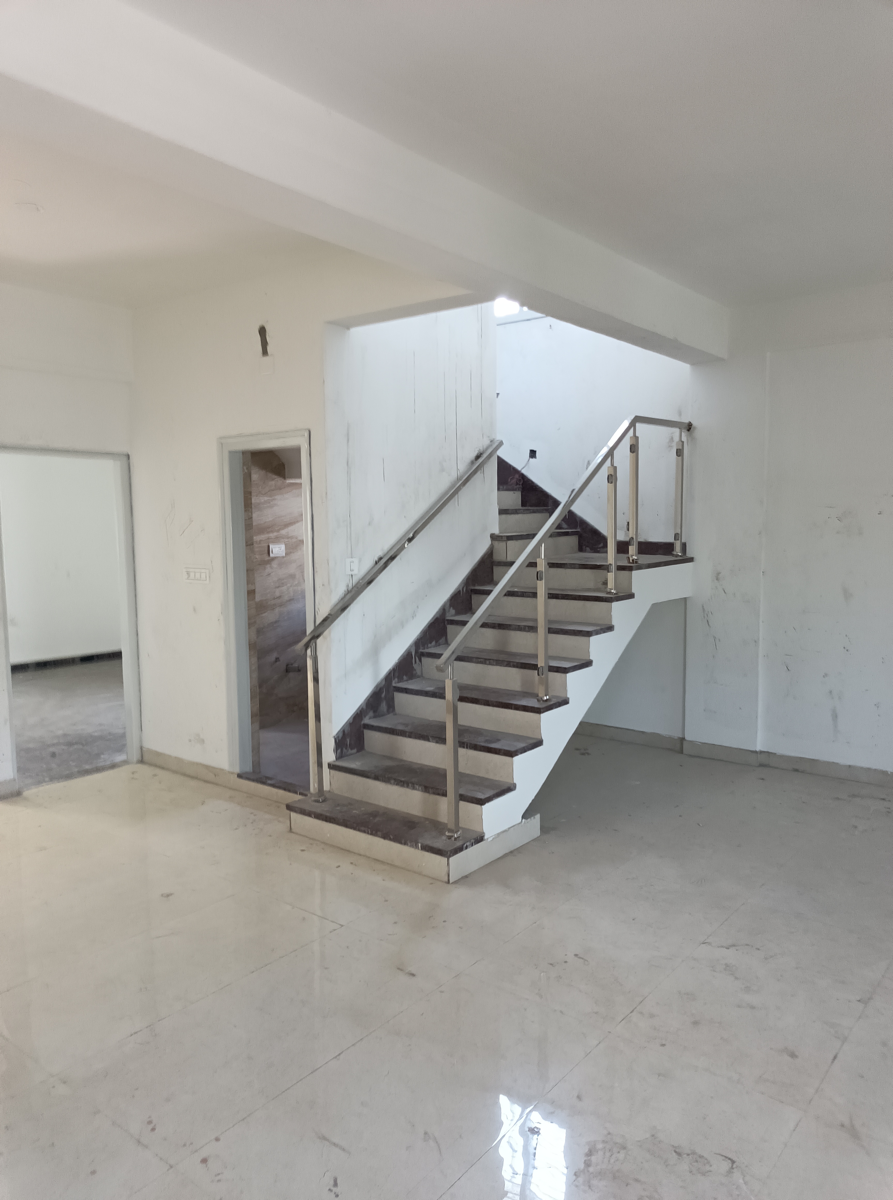 130+ Independent House near South Indian Bank, Malleswaram Bangalore