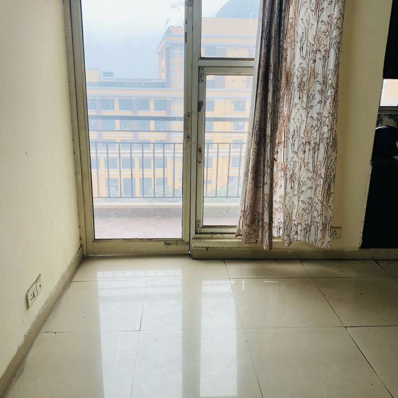 Rental 2.5 Bedroom 1065 Sq.Ft. Apartment in Gardenia Golf City, Sector