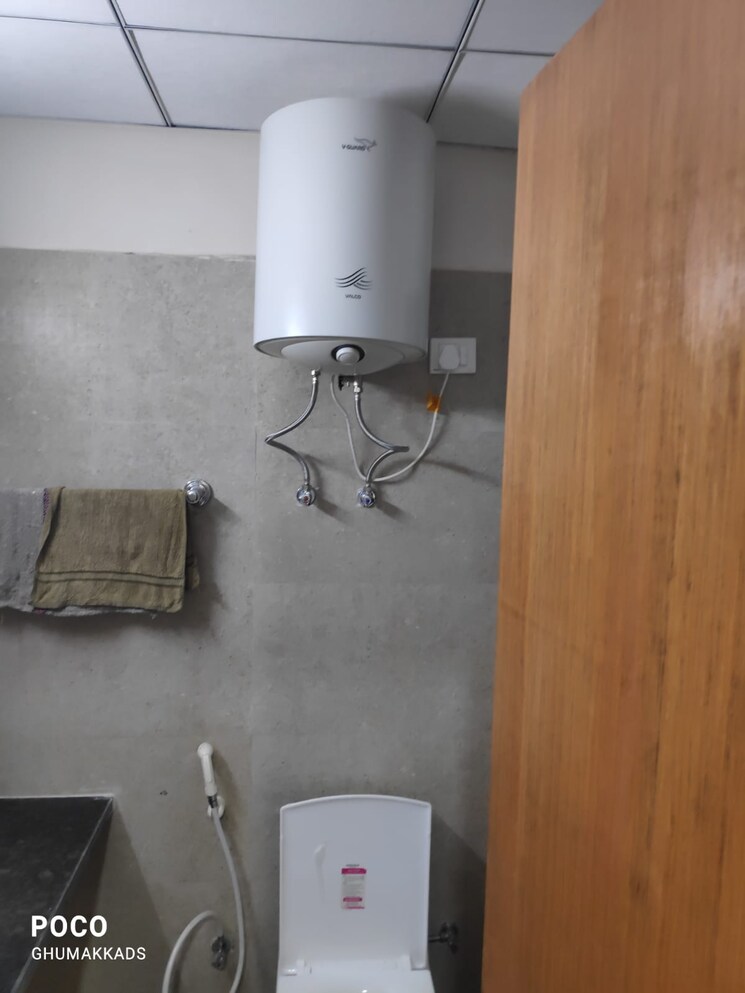 Bathroom, paramount-golfforeste Studio 435 Sq.Ft. Apartment In Zeta I Greater Noida Greater Noida 6374532