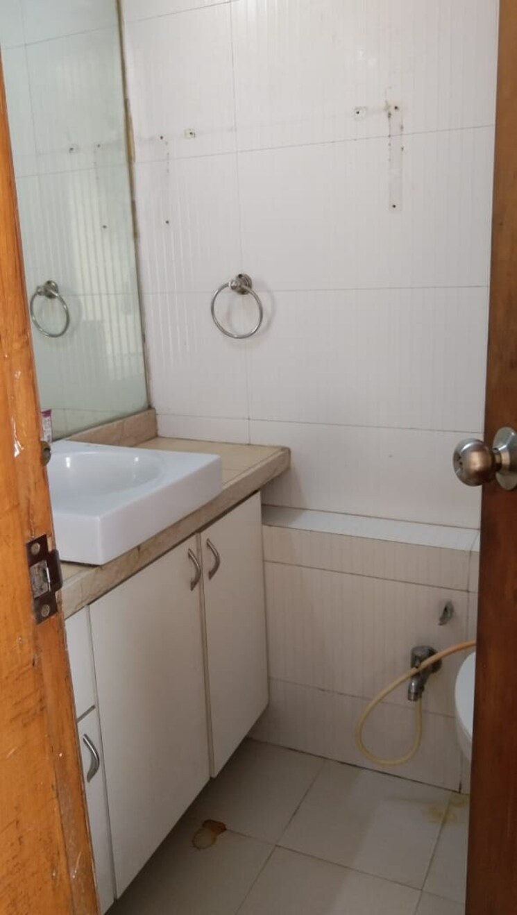 Bathroom, dosti-estates 2 Bedroom 580 Sq.Ft. Apartment In Wadala East Mumbai 6374603
