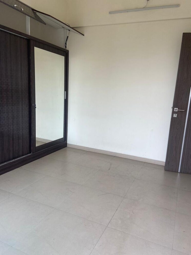 Room, harmony-signature-towers 3 Bedroom 1007 Sq.Ft. Apartment In Owale Thane 6375656