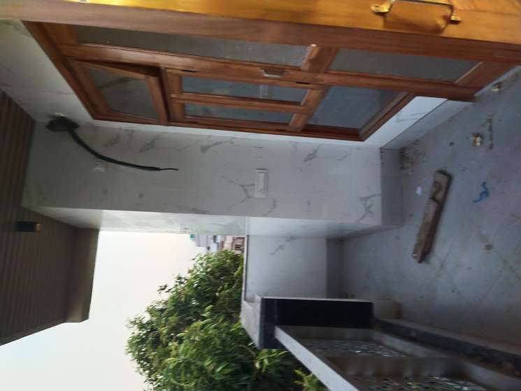 5 Bedroom 390 Sq.Yd. Builder Floor in Rajendra Nagar Sector 5 Ghaziabad