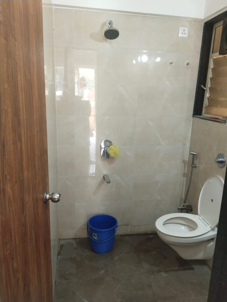 Bathroom, fenil-asian-512 1 Bedroom 473 Sq.Ft. Apartment In Baner Pune 6376065
