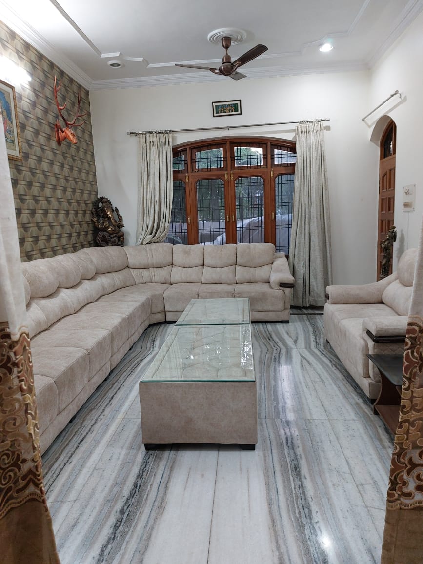 Rental 2.5 Bedroom 2500 Sq.Ft. Independent House in Vishesh Khand