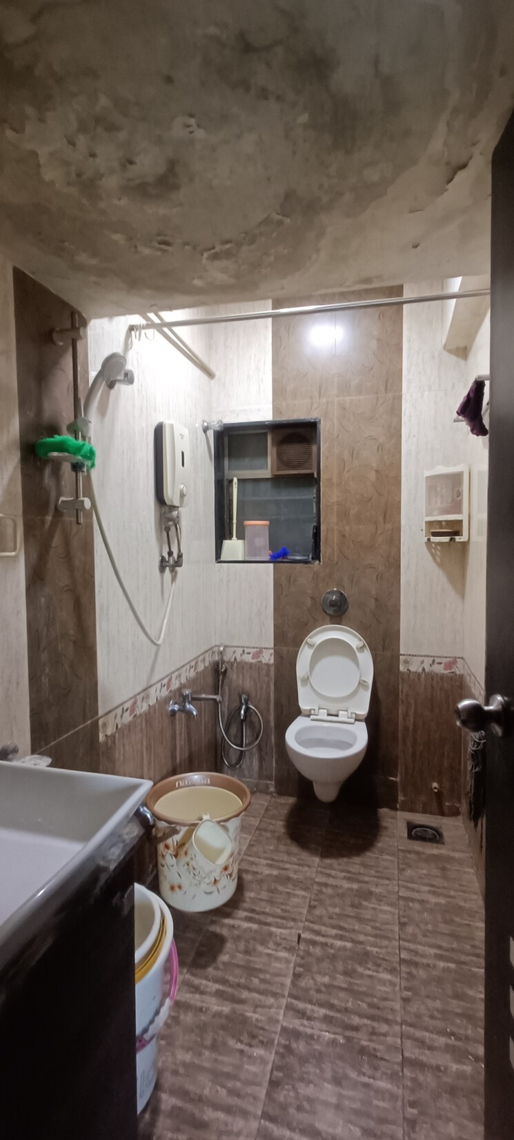 Bathroom, sagar-avenue-ii 1 Bedroom 844 Sq.Ft. Apartment In Santacruz East Mumbai 6376550