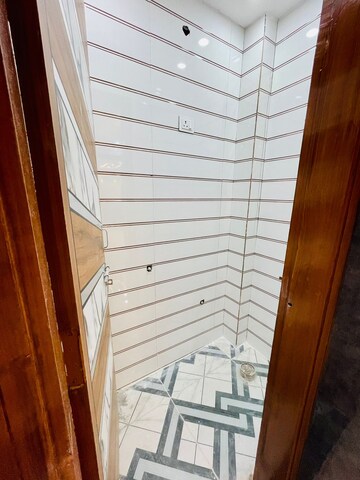 Balcony in 2 BHK Apartment at Dwarka Mor – for Rent
