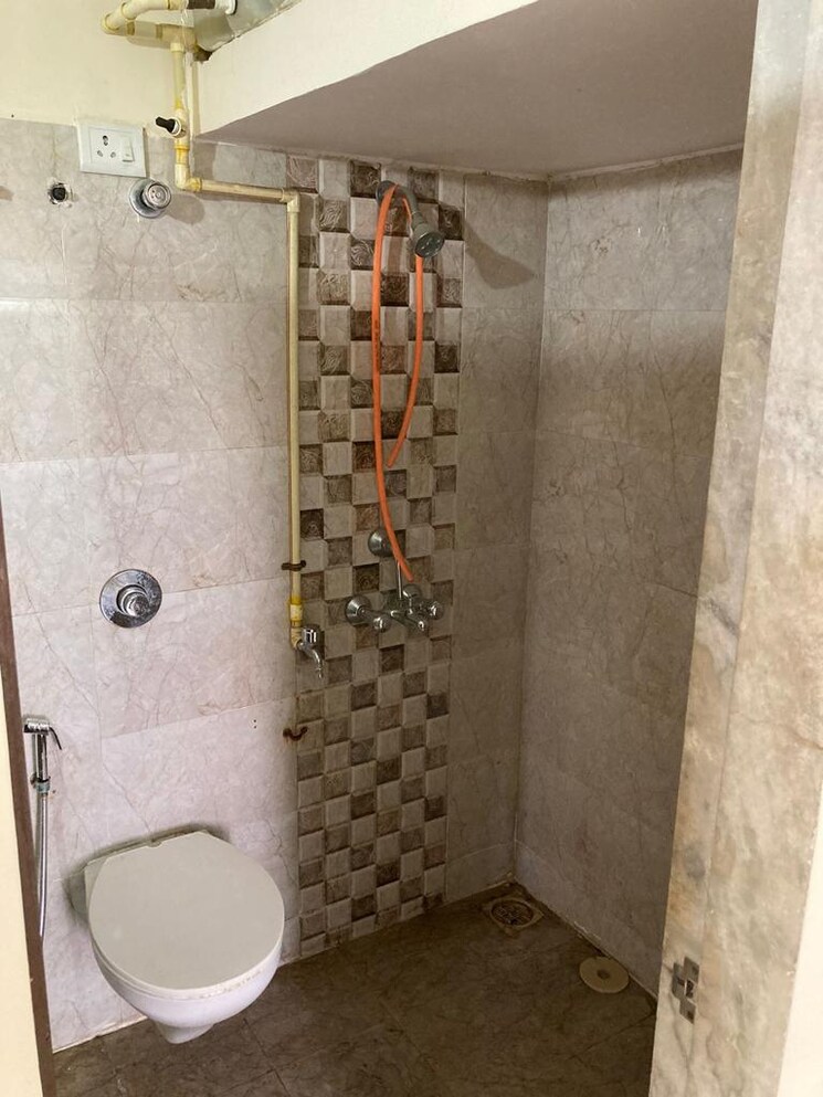 Bathroom, sagar-residency-thane 2 Bedroom 707 Sq.Ft. Apartment In Kasarvadavali Thane 6377096