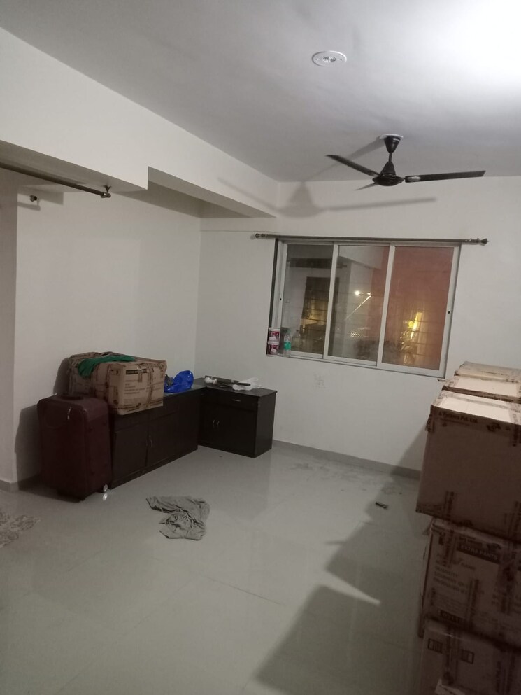 Living Room, ashok-nagar-complex-ashok-nagar 2 Bedroom 650 Sq.Ft. Apartment In Ashok Nagar Thane 6377235