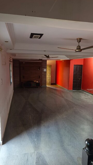 Room in 4 BHK Independent House at Panaji – for Sale