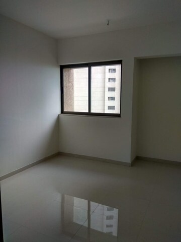 3 BHK Apartment For Rent in Lodha Splendora, Ghodbunder Road