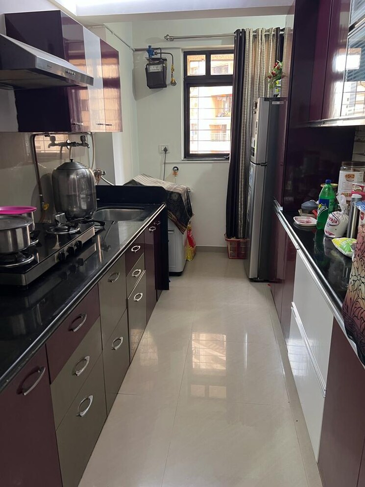 Kitchen, puranik-city 2 Bedroom 627 Sq.Ft. Apartment In Kasarvadavali Thane 6380750