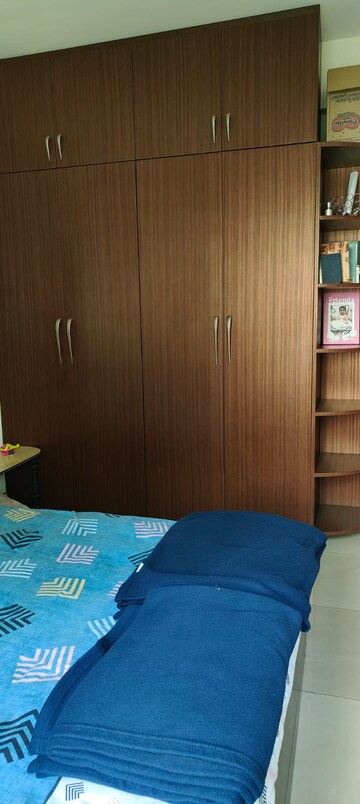 Room in 3 BHK Apartment at Godrej E City, Electronic City Phase I – for Rent