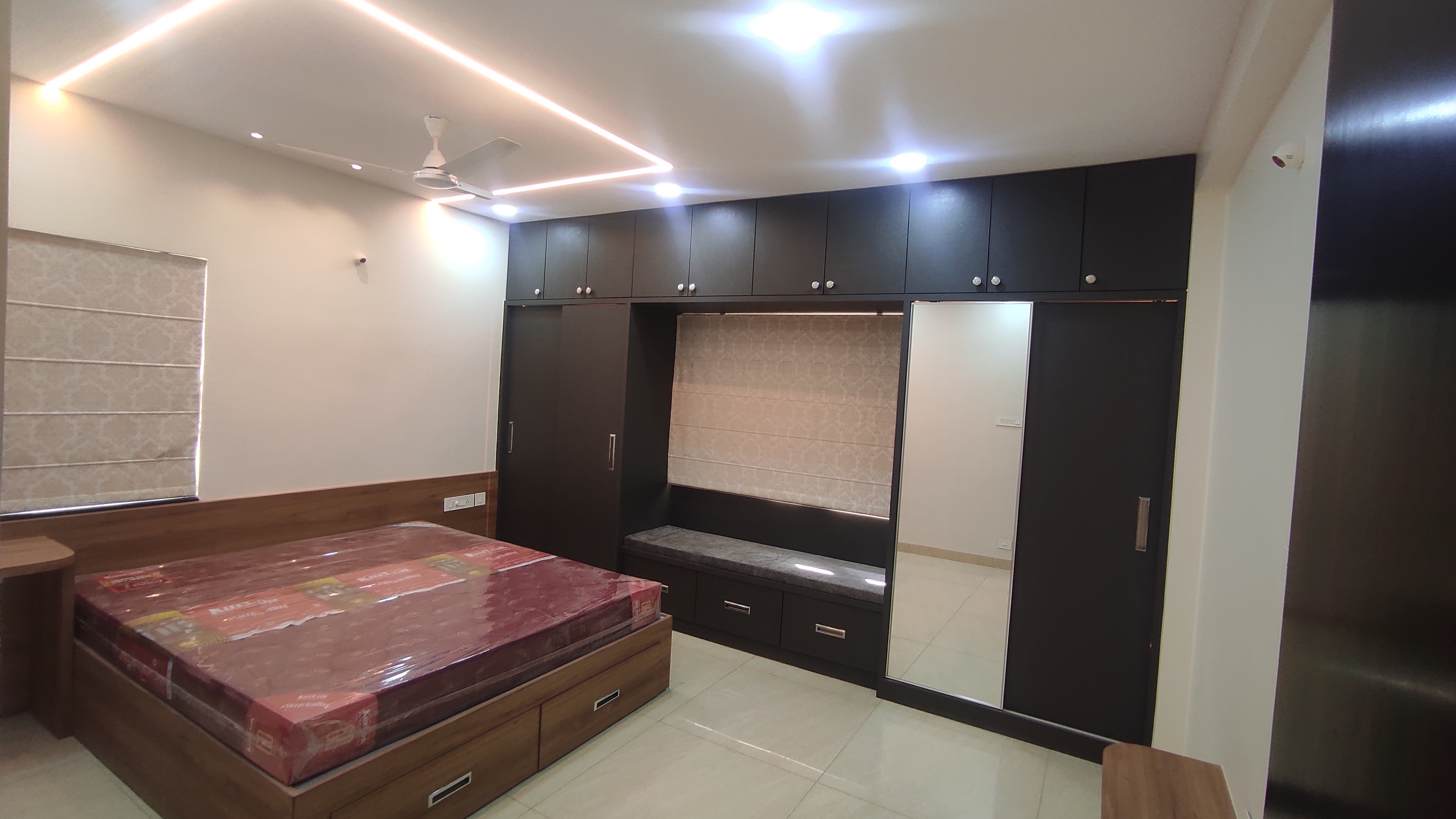 Rental 3 Bedroom 2000 Sq.Ft. Apartment in Lansum Eden Gardens, Kondapur