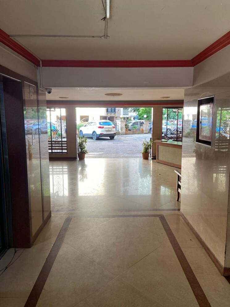 Room, monarch-properties-pacific-towers 1 Bedroom 650 Sq.Ft. Apartment In Andheri West Mumbai 6382782