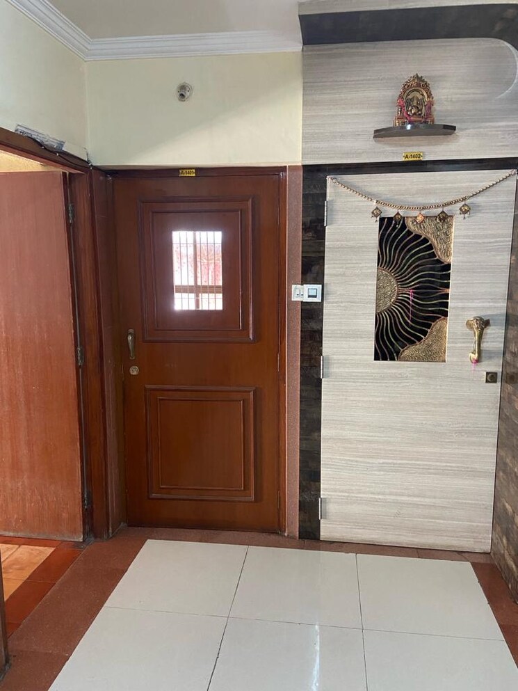 Room, monarch-properties-pacific-towers 1 Bedroom 650 Sq.Ft. Apartment In Andheri West Mumbai 6382782