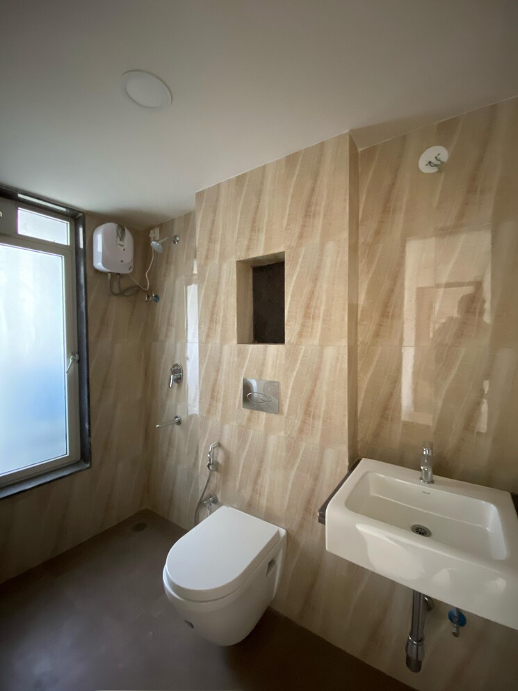 Bathroom, lodha-amara 1 Bedroom 453 Sq.Ft. Apartment In Kolshet Road Thane 6384164