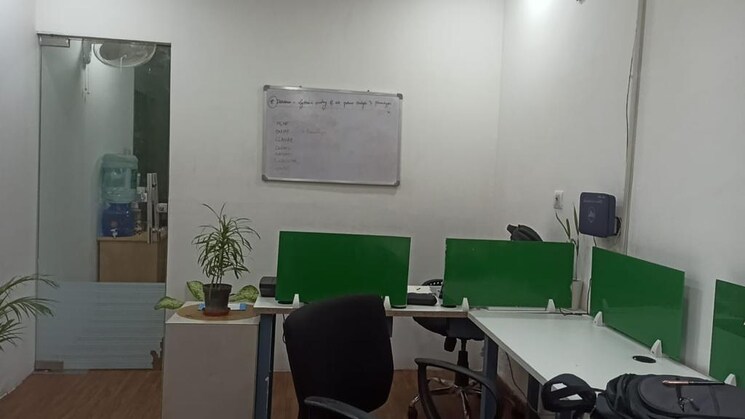 Team Area, sector 4 Commercial Office Space 416 Sq.Yd. In Sector 4 Noida 6387096