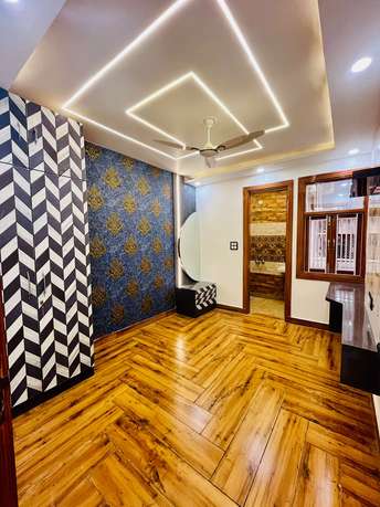 3 BHK Apartment For Rent in Dwarka Mor Delhi 6388477