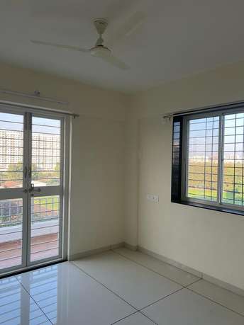 2 BHK Apartment For Rent in Magarpatta Road Pune 6390220