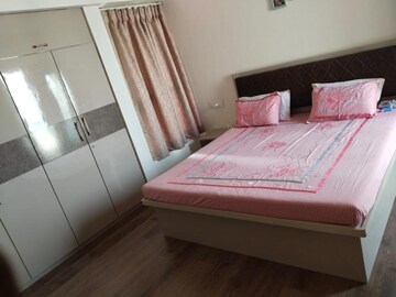 Bedroom in 2 BHK Apartment at Courtyard by Narang Realty and The Wadhwa Group, Pokhran Road No Two – for Rent