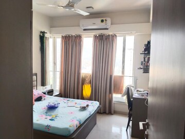 2 BHK Apartment For Rent in Courtyard by Narang Realty and The Wadhwa Group, Pokhran Road No Two