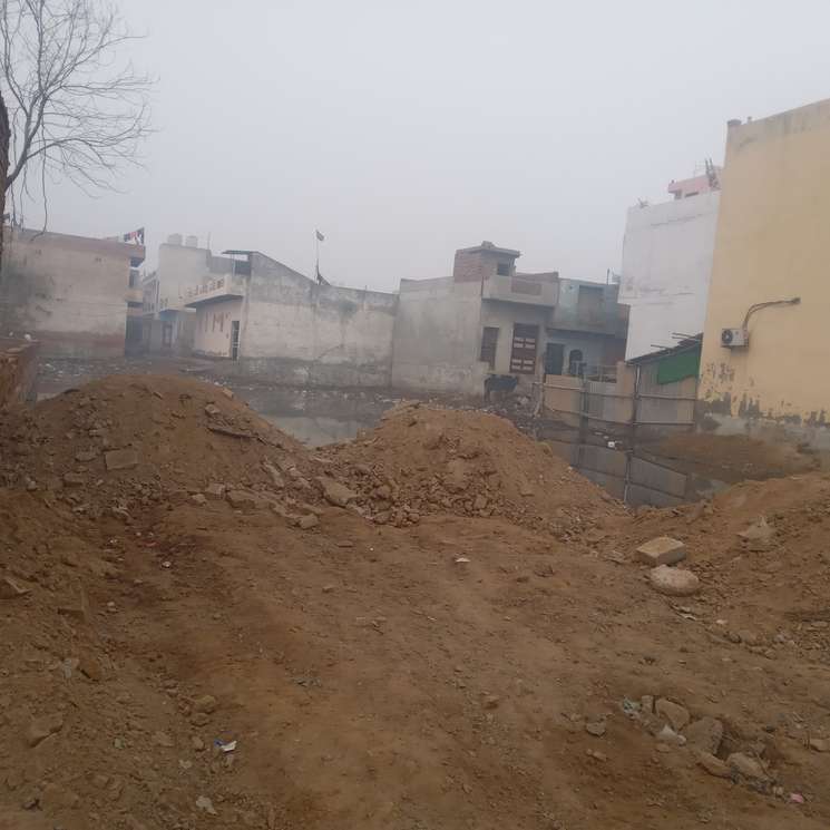 Commercial Land 1032 Sq.Yd. in Rajiv Colony Faridabad
