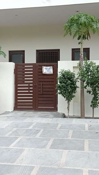 2 BHK Builder Floor For Rent in Vasundhara Sector 11 Ghaziabad 6392056