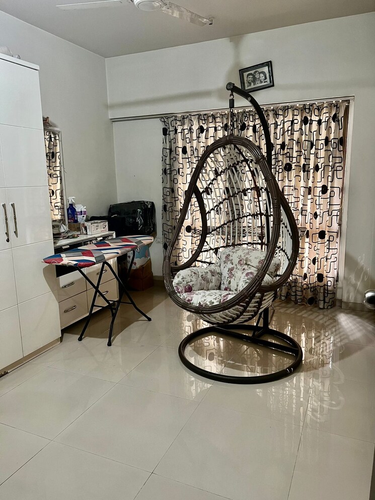 Living Room, everest-world-tulip 4 Bedroom 1850 Sq.Ft. Apartment In Kolshet Road Thane 6392598