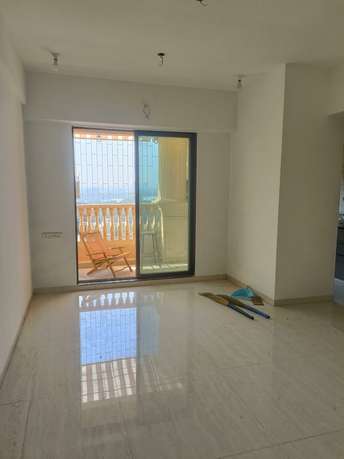 2 BHK Apartment For Rent in Kohinoor Majestic Kalyan West Thane 6392784