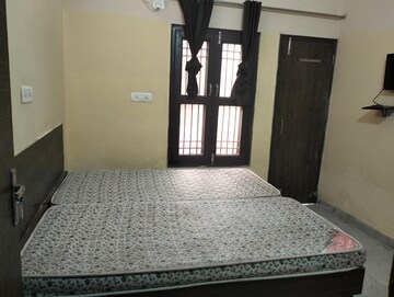 Room in  Pg at Sector 66 – for Rent