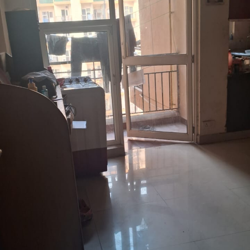 Rental 2.5 Bedroom 1150 Sq.Ft. Apartment in Gardenia Golf City, Sector