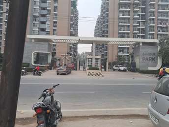 3 BHK Apartment For Rent in Saviour Park Mohan Nagar Ghaziabad 6394968