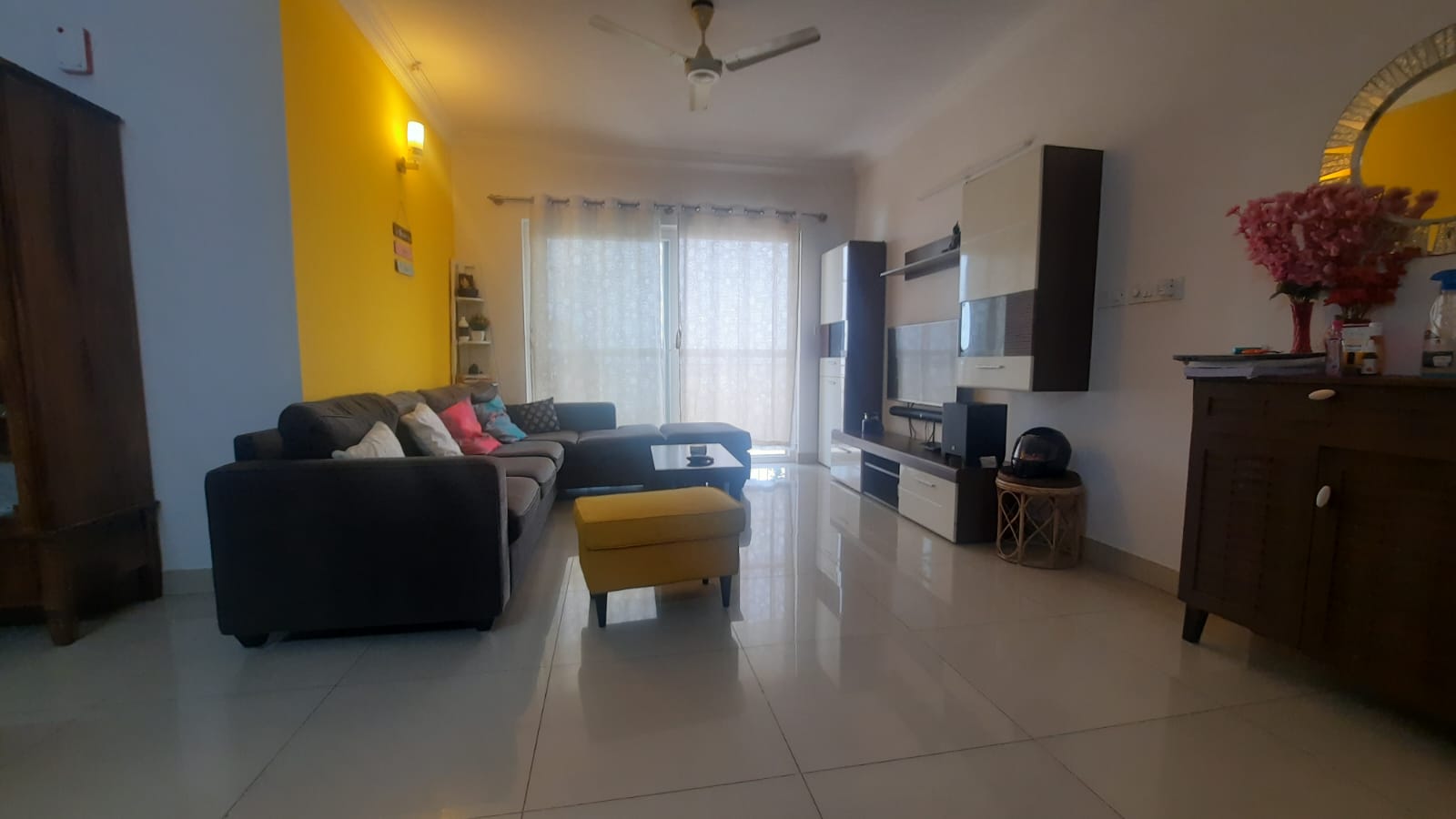 Rental 2 Bedroom 1110 Sq.Ft. Apartment in Mantri Astra, Hennur