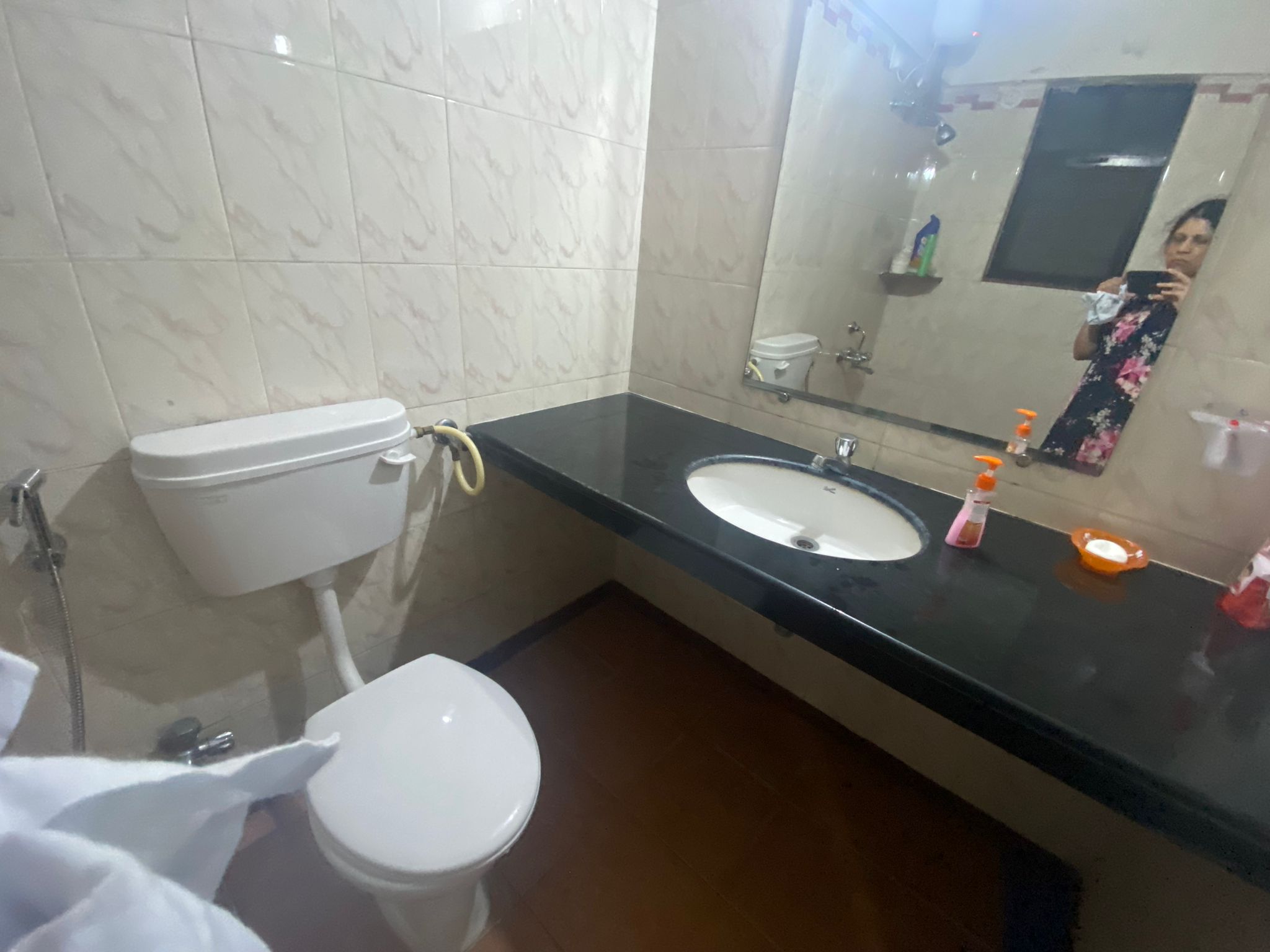 Rental 2 Bedroom 1250 Sq.Ft. Apartment in Pride Purple Park Landmark