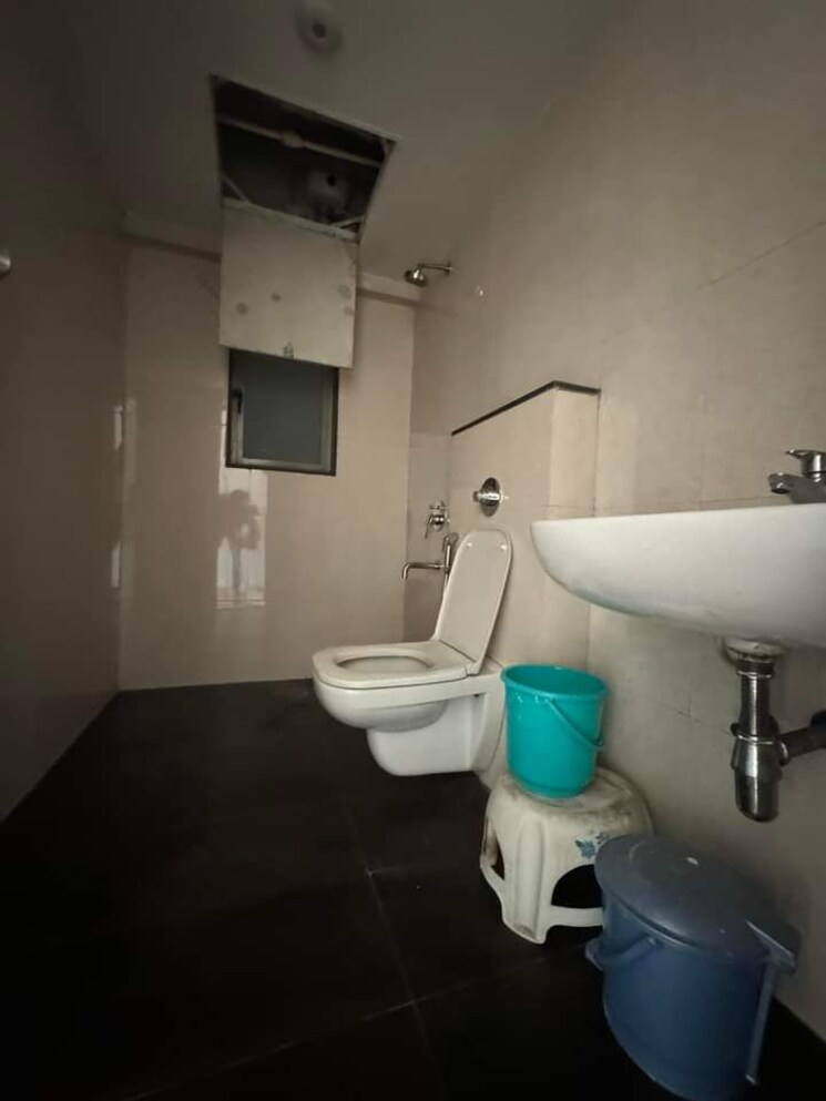 Bathroom, lodha-palava-exotica 2 Bedroom 969 Sq.Ft. Apartment In Dombivli East Thane 6397368