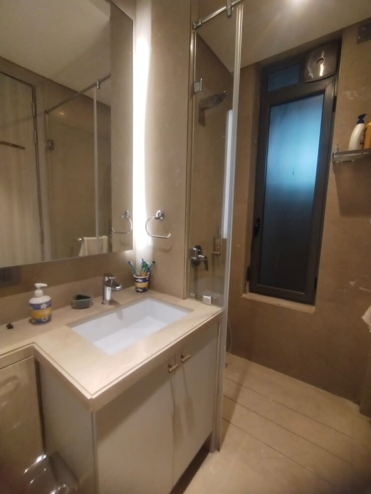 Attached Bathroom, heera-panna-apartment 2 Bedroom 925 Sq.Ft. Apartment In Tardeo Mumbai 6399765