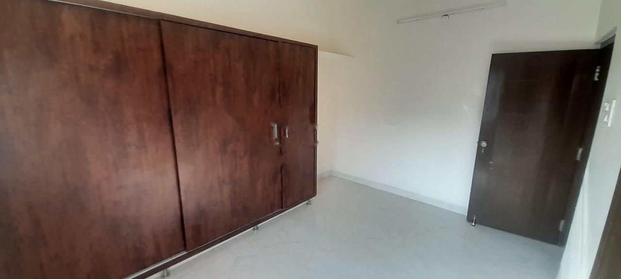Rental 2 Bedroom 825 Sq.Ft. Apartment in Kphb Hyderabad 6400989