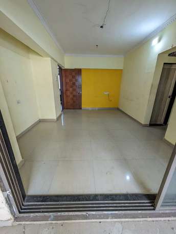 2 BHK Apartment For Rent in Amrut Park CHS Kalyan West Thane 6401616