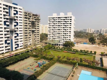 2 BHK Apartment For Resale in Kumar Pebble Park Hadapsar Pune  6401769