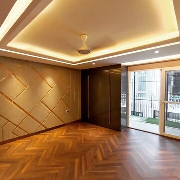 Room in 3.5 BHK Apartment at Clarion The Legend, Sector 57 – for Sale